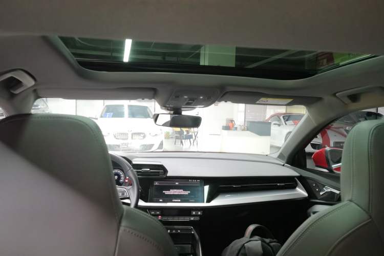 Used Audi A3 2021 Sportback 35 TFSI Fashionable Sports Model
