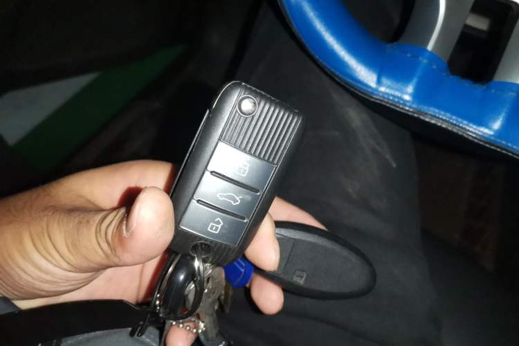 Used Roewe i6 2020 PLUS 1.6L CVT 4G Connected Glory Flagship Edition Vehicle Key