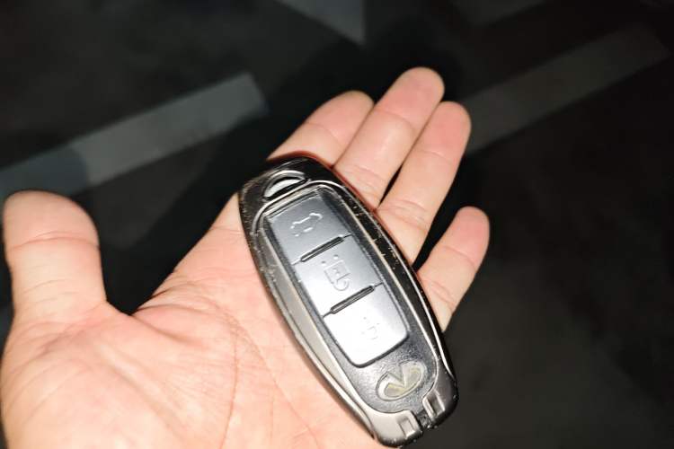 Used Infiniti Q50 2014 3.7L Luxury Sport Edition