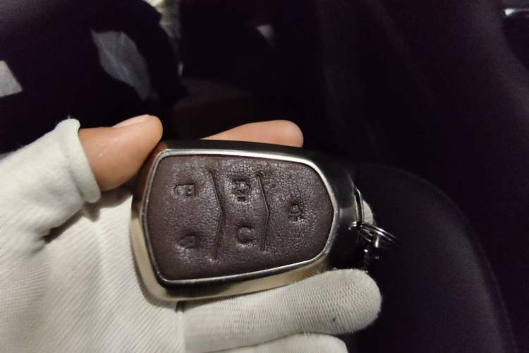 Used Cadillac XT5 2024 2.0T All-Wheel-Drive Luxury Version (Hummingbird Edition) Vehicle Key