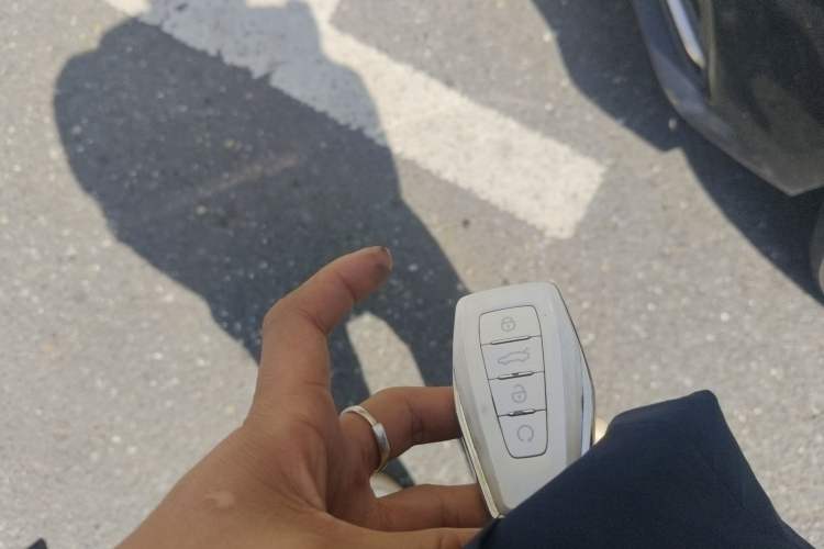 Used Volkswagen Sagitar 2017 230TSI Automatic Luxury Edition
