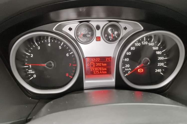 Used Ford Focus 2011 Sedan 1.8L Automatic Fashion Edition
