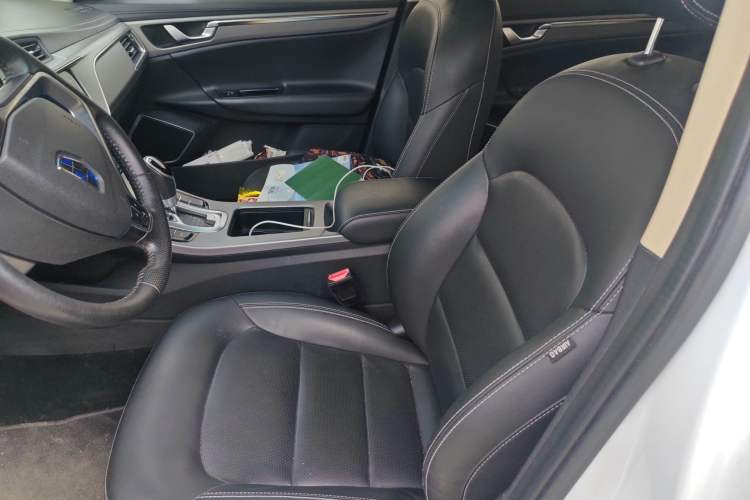 Used Geely Auto Emgrand GL 2018 1.8L DCT Elite Smart Connectivity Version
