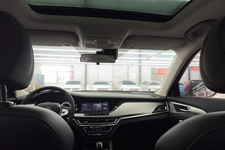 Used Changan CS35PLUS 2018 1.6L Manual Smart Connect Version China V Standard