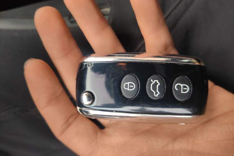 Used Volkswagen Phaeton 2011 3.6L V6 5-Seater Extended Comfort Version