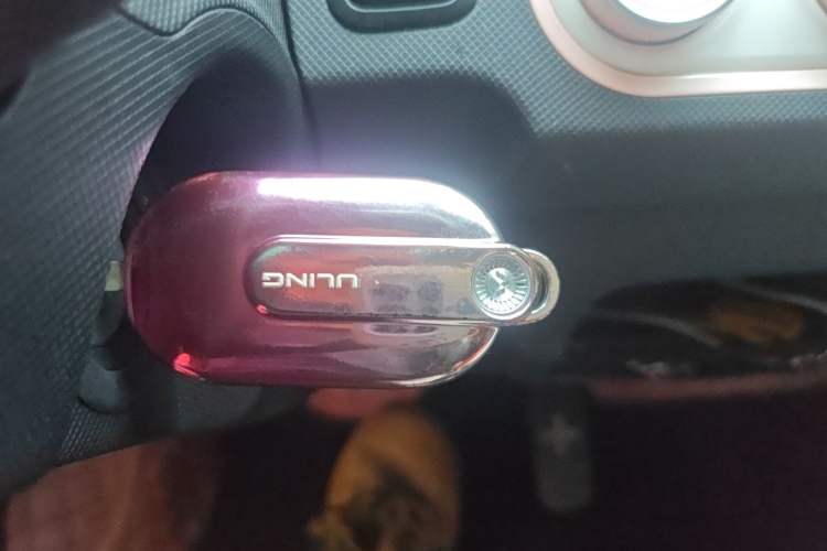 Used Wuling Hongguang MINIEV 2022 Macaron Premium Model – Lithium Iron Phosphate