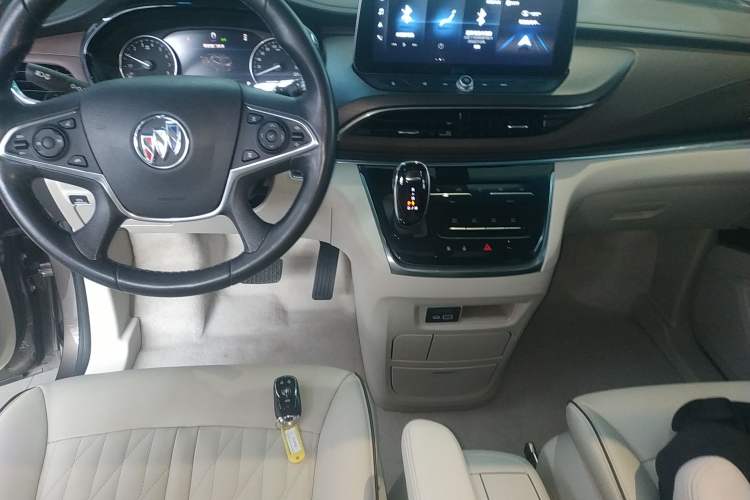 Used Buick GL8 2022 Land Business Class 652T Luxury Model