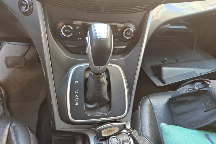 Used Ford Kuga 2015 1.5L GTDi Four-Wheel-Drive Elite Model