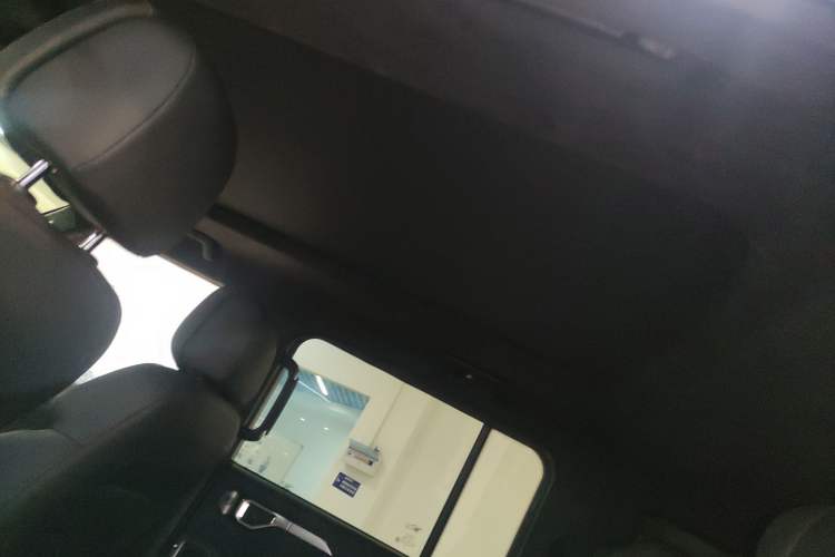 Used JETOUR Traveler 2023 2.0T All-Wheel Drive Conquer PRO Headliner