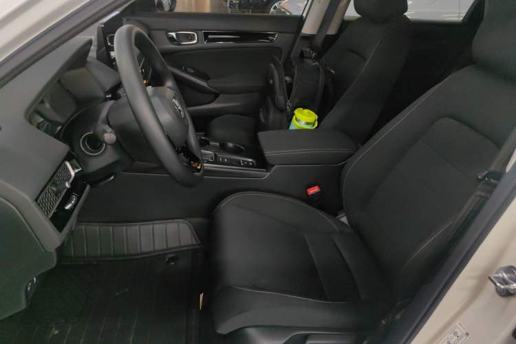 Used Honda Civic 2022 240TURBO CVT Dynamic Edition
