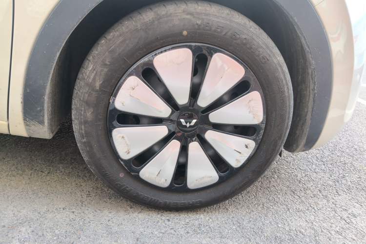Used Wuling Bingo 2024 333 km Enjoyment Version Right Front Wheel Hub
