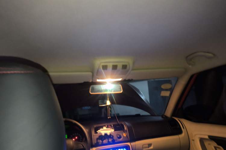 Used Skoda Fabia 2014 1.4L Manual Crystal Edition
