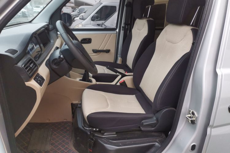 Used Kuayue Kuayue Xing V3 2023 1.5L Gasoline Comfort Edition 5-Seat Passenger Vehicle
