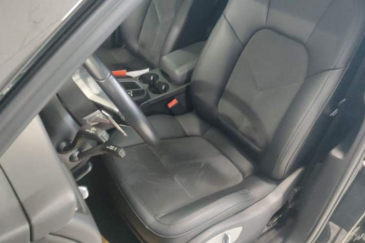 Used Porsche Macan 2021 Macan 2.0T