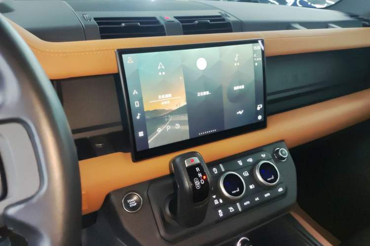 Used Land Rover Defender 2023 110 3.0T P400 X
