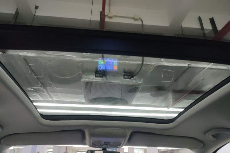 Used Volkswagen Sharan 2014 2.0 TSI Comfort Model