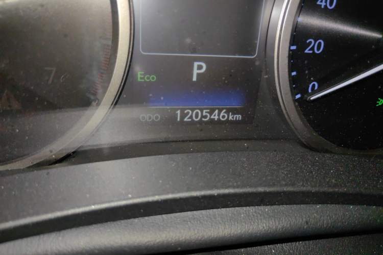 Used Lexus NX 2018 300h Front-Wheel-Drive FENGSHANG Version China V Emission Standard
