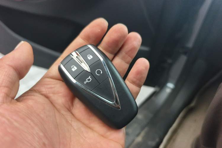 Used CHANGAN Eado 2023 Changan Edition PLUS Blue Whale NE 1.4T GDI DCT Prestige Version Vehicle Key