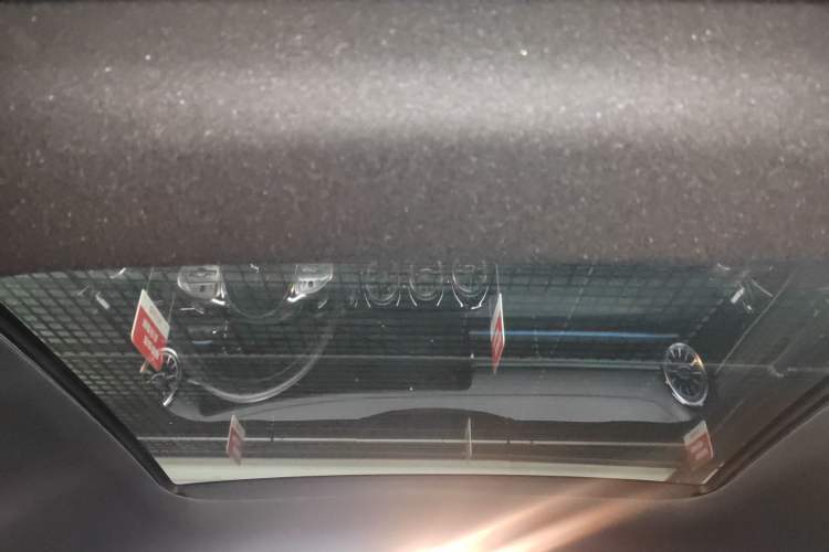 Used Mercedes-Benz A-Class 2022 Revised Version A 200 L Sport Sedan Fashionable Style Headliner