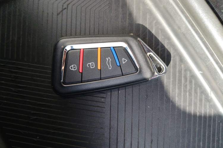 Used Dongfeng Aeolus Yixuan MAX 2021 1.5T Nightbreak Dawn Edition Vehicle Key