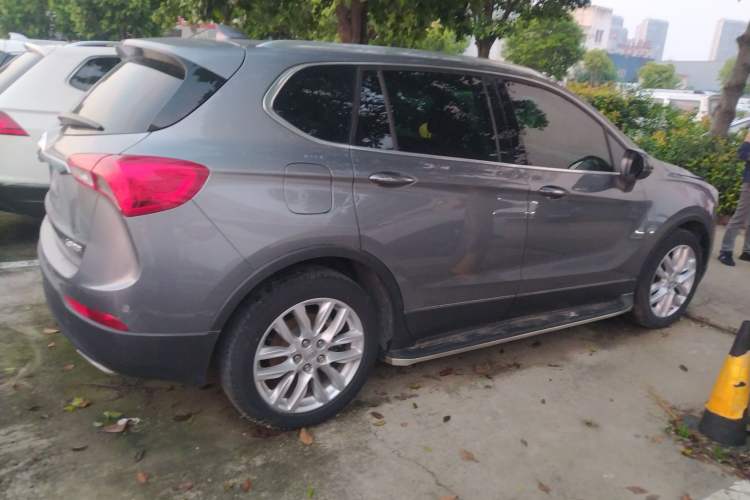 Used Buick Envision 2018 28T Four-Wheel Drive Luxury Model
