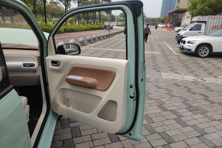 Used Wuling Hongguang MINIEV 2024 3rd Generation 215km Youth Edition