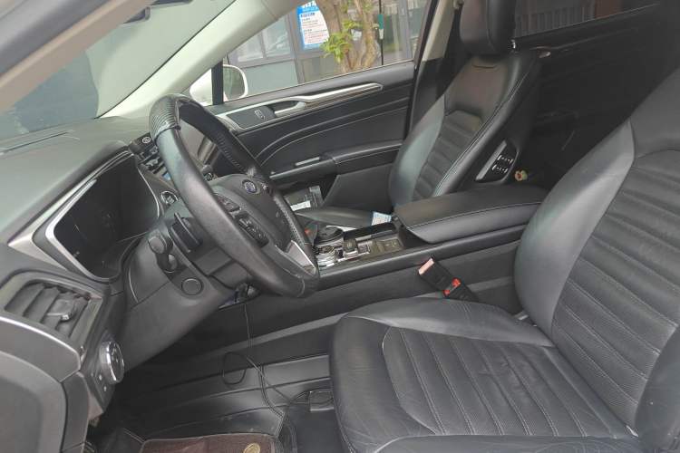 Used Ford Mondeo 2017 EcoBoost 180 Ultimate Model Left Front Seat