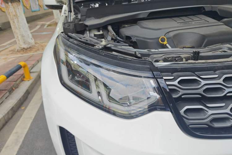 Used Land Rover Discovery Sport 2020 249 PS R-Dynamic Performance Tech Edition 5 Seats
