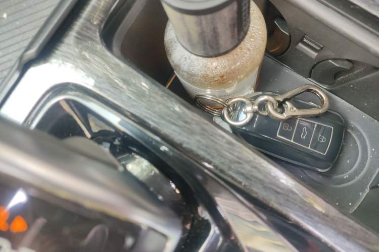 Used Dongfeng Aeolus Yixuan MAX 2021 1.5T Super-Powered Dad Edition Vehicle Key