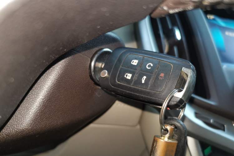 Used Buick LaCrosse 2013 2.4L SIDI Leading Comfort Version