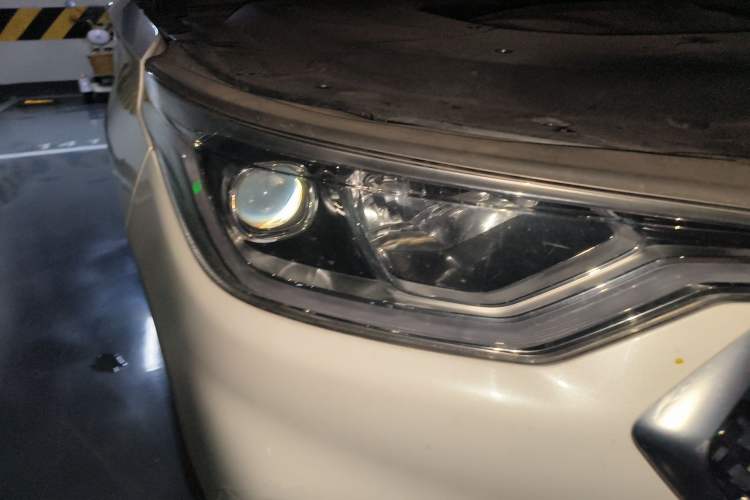 Used Baojun RC-6 2019 1.5T CVT 24-Hour Online Prestige Edition