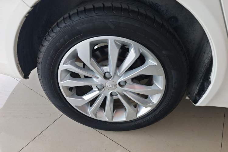 Used Geely Auto Vision 2016 1.5L Automatic Happiness Edition
