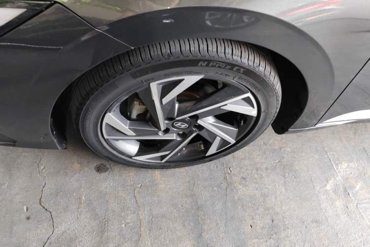 Used Hyundai Elantra 2023 1.5L CVT GLX Elite Edition