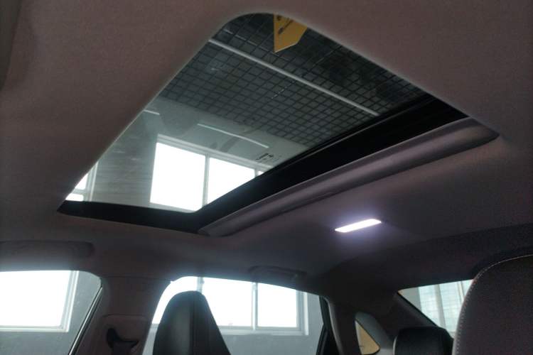 Used Geely Auto Emgrand 2023 4th Generation Champion Edition 1.5L CVT Prestige Model