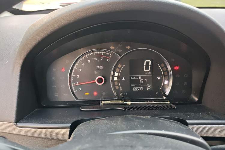 Used Roewe 350 2013 350C 1.5L Automatic Xunyue Edition Instrument Cluster