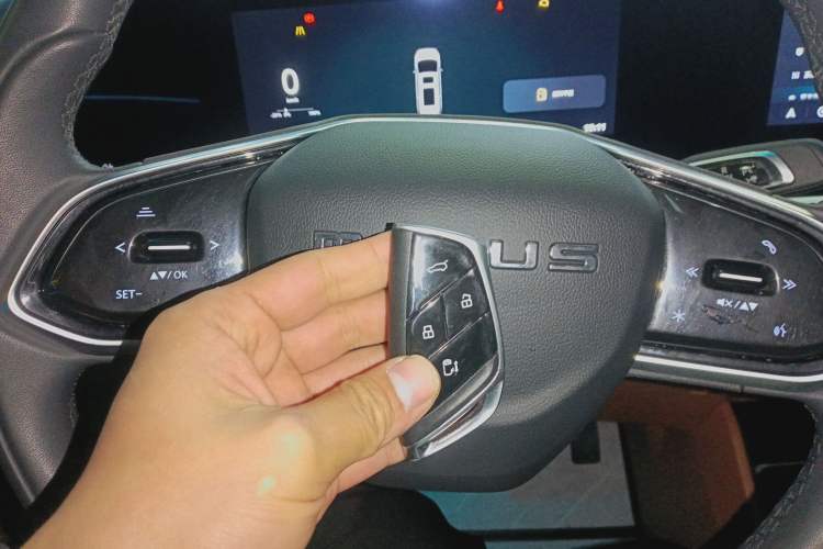 Used SAIC MAXUS Dajia 9 2024 Super Hybrid Long-Range Prairie Edition 7-Seater
