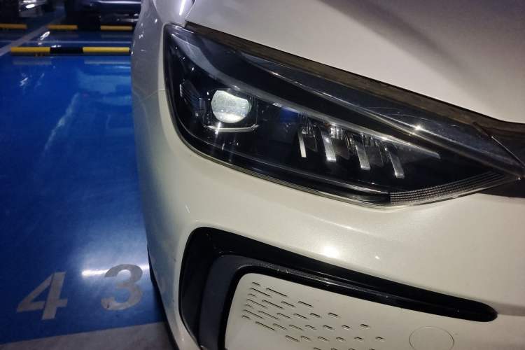 Used BAIC Beijing EU5 2018 R500 Smart Wind Edition
