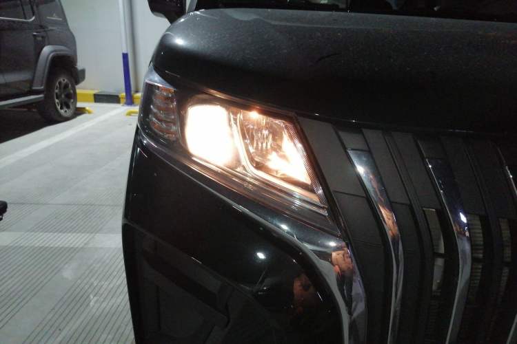 Used BAW Ruisheng Ace M7 2023 2.0L Automatic Long Wheelbase Enjoyment Version 7 Seats