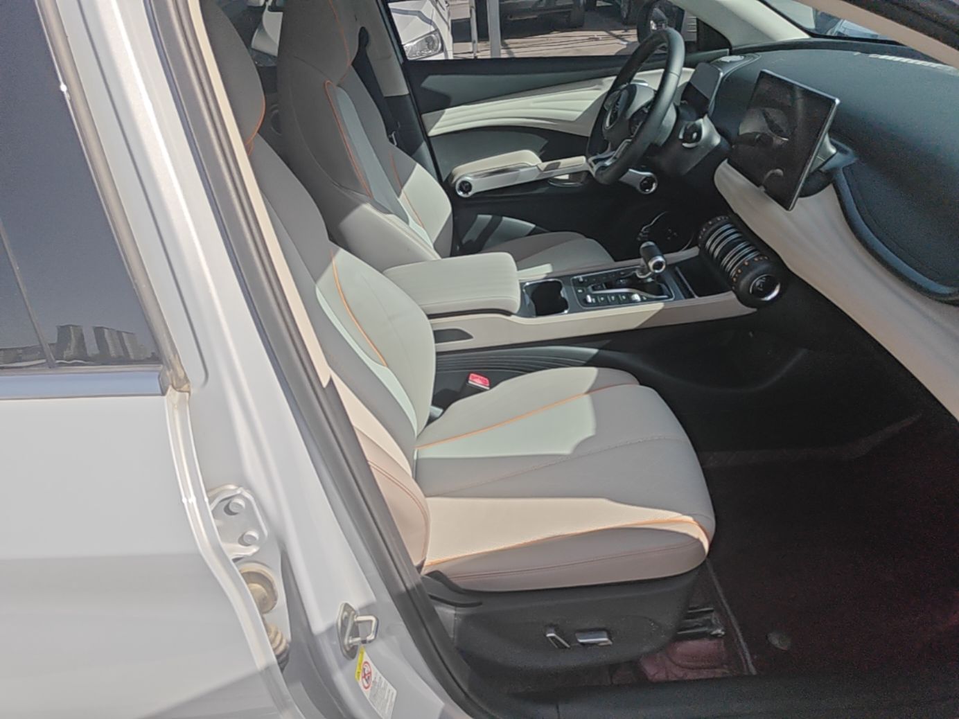 BYD Yuan PLUS 2024 Honor Edition 430KM Beyond Model — снимка 19