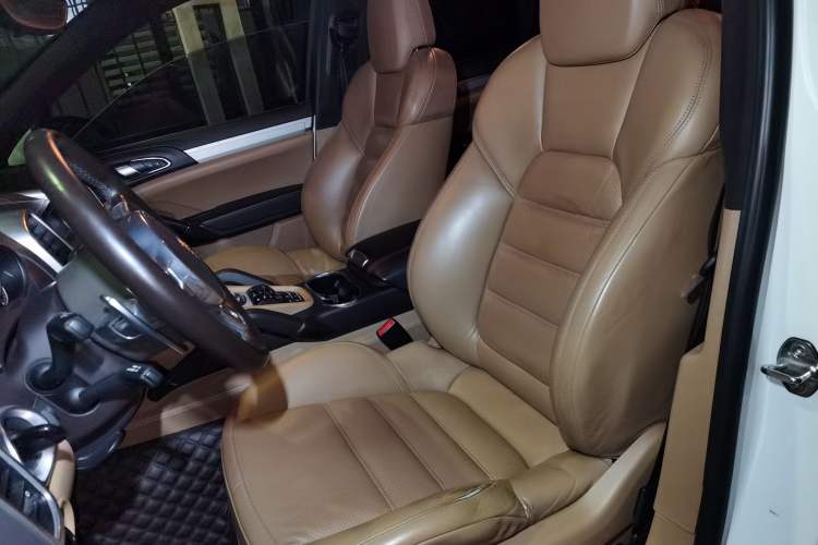 Used Porsche Cayenne 2012 Cayenne GTS 4.8L
