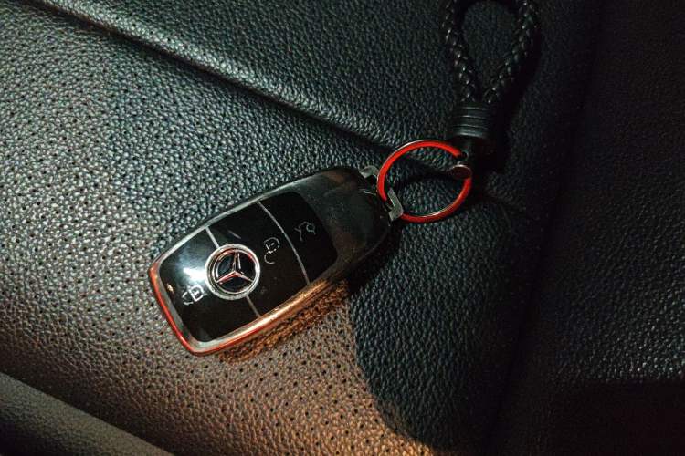 Used Mercedes-Benz E-Class 2019 E 260 L 4MATIC
