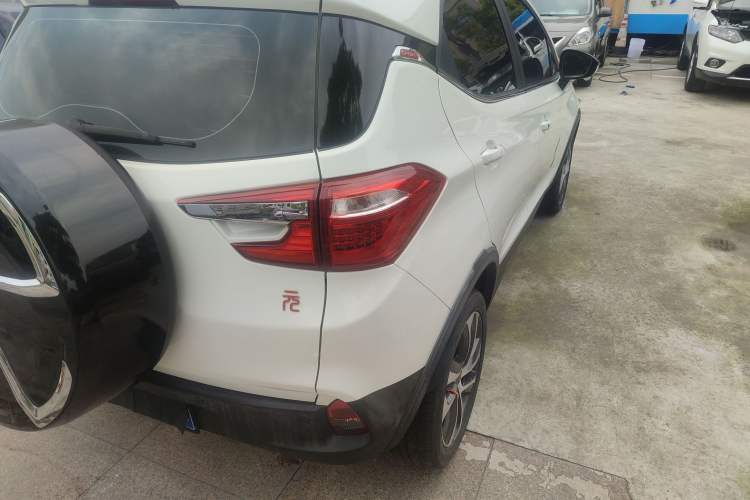 Used BYD Yuan 2016 1.5L Automatic Luxury Version
