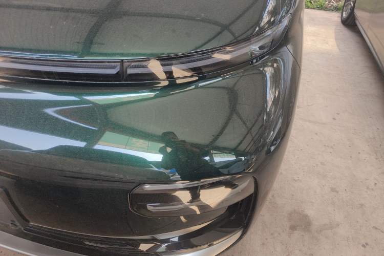 Used Geely Galaxy LEVC L380 2024 140-Degree 6-Seater All-Wheel-Drive Ultra Left Front Headlight