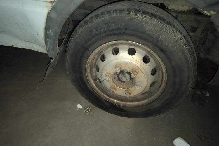 Used Iveco Daily 2014 2.5T-A35 NJ6484ACM47Z4