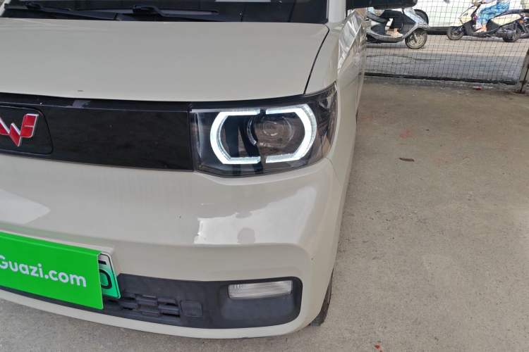 Used Wuling Hongguang MINIEV 2021 Macaron Fashion Edition Lithium-Ion Battery