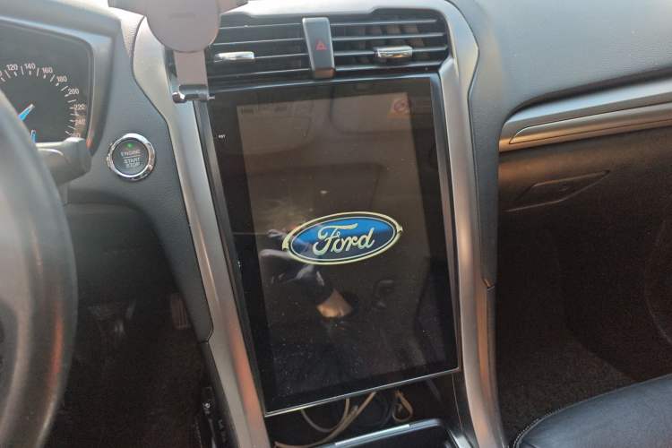 Used Ford Mondeo 2017 EcoBoost 200 Stylish Model
