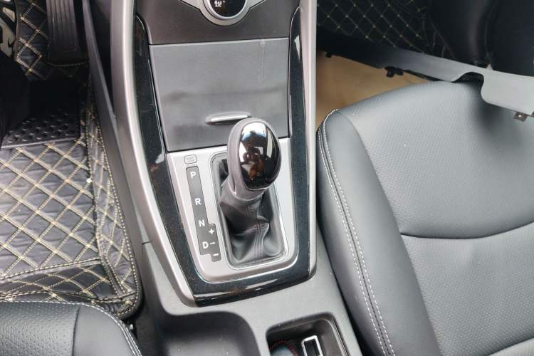 Used Hyundai Elantra (5th Generation / Langdong) 2015 1.6L Automatic Leading Model