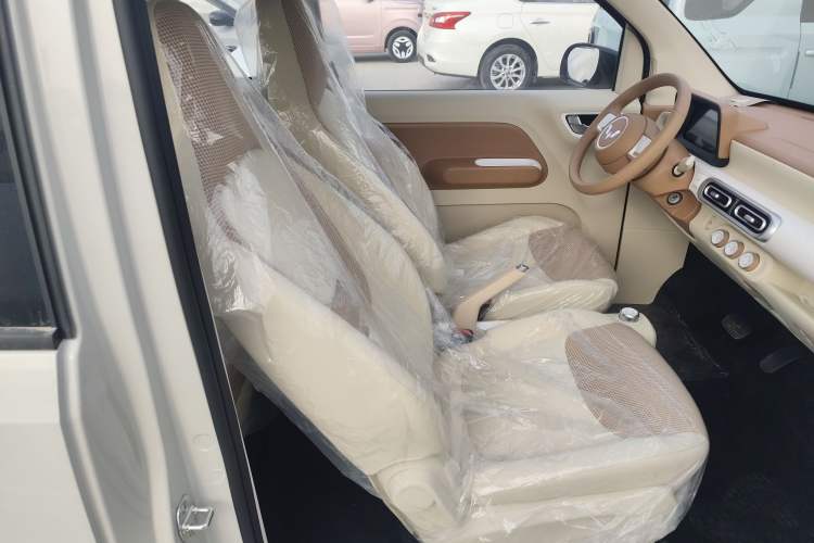 Used Wuling Hongguang MINIEV 2024 3rd Generation 215km Youth Edition