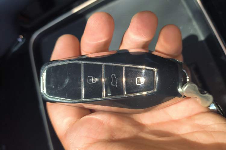 Used iCAR 03 2024 401km Two-Wheel Drive Standard Advanced Version