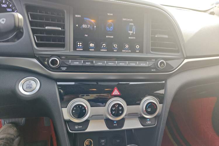 Used Hyundai Elantra (6th Generation / Lingdong) 2020 1.5L CVT Smart & Stylish – Elite Version Audio And AC Panel